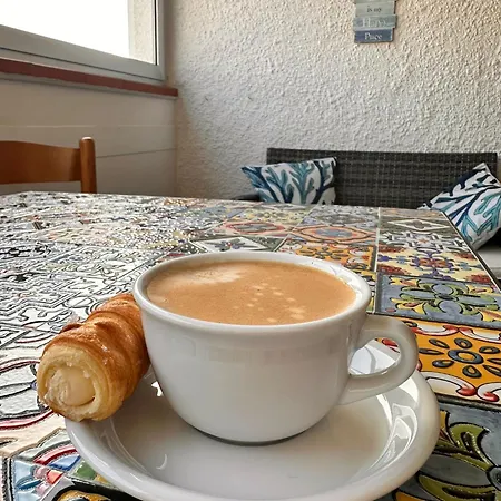 Apartment Iris Apartment-trilocale Vistamare, 50 M Dalla