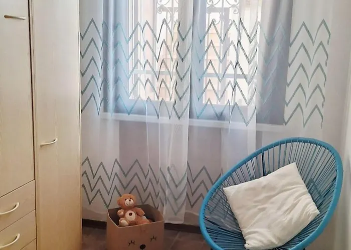 Iris Apartment-trilocale Vistamare, 50 M Dalla