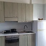 Iris Apartment-trilocale Vistamare, 50 M Dalla Apartment *
