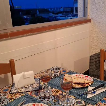 Iris Apartment-trilocale Vistamare, 50 M Dalla * Лидо-делле-Национи