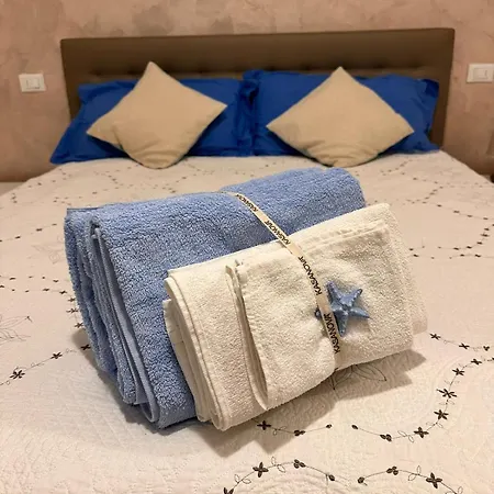 Апартаменты Iris Apartment-trilocale Vistamare, 50 M Dalla