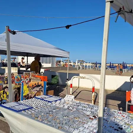 Iris Apartment-trilocale Vistamare, 50 M Dalla *