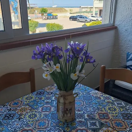 Iris Apartment-trilocale Vistamare, 50 M Dalla 아파트 *