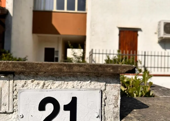 Iris Apartment-trilocale Vistamare, 50 M Dalla Apartmán *